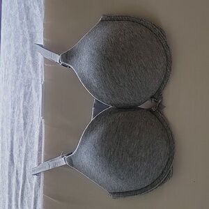 NWOT Victoria Secrets bra